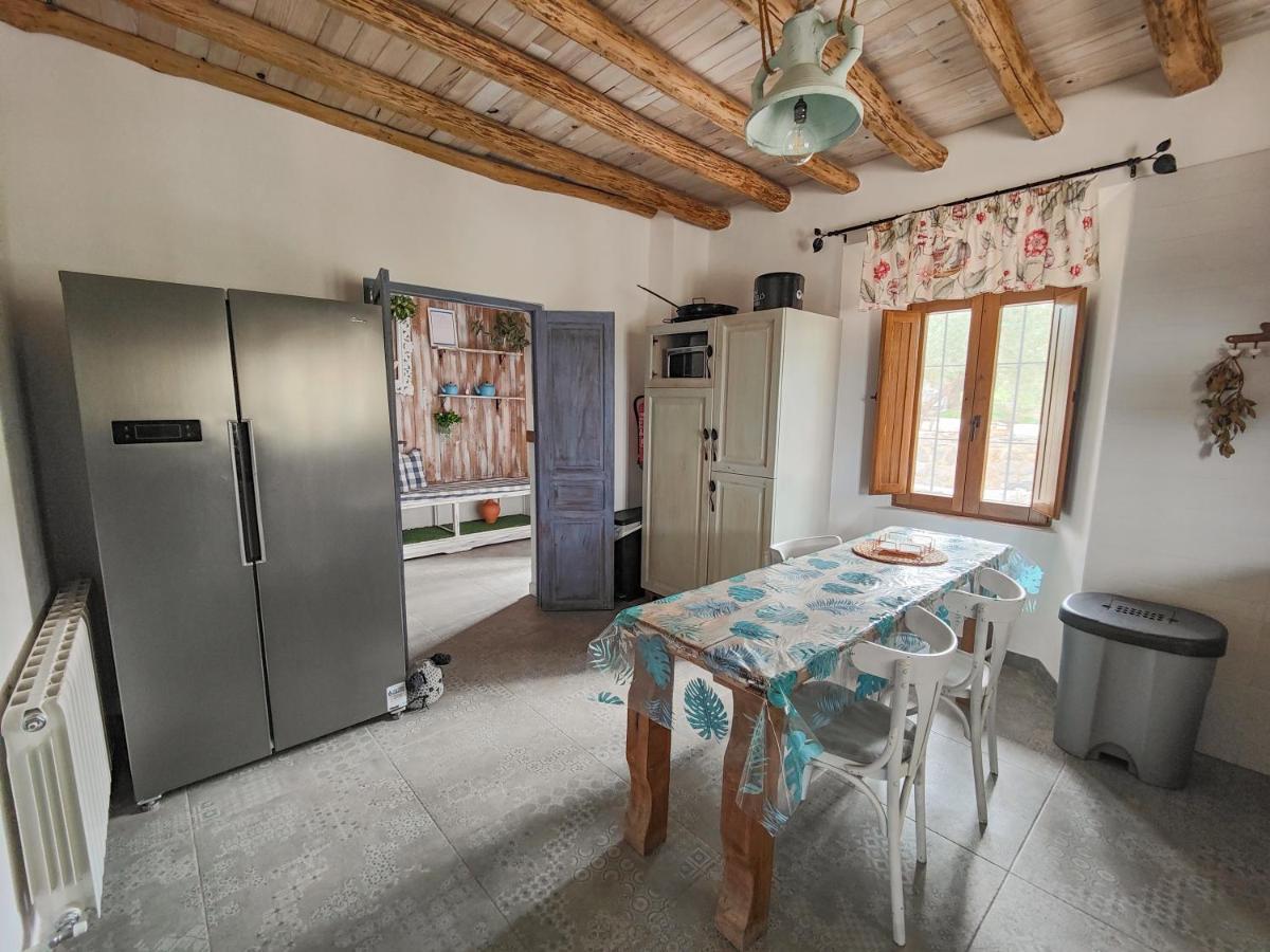 Vivienda Rural Del Salado Villa เฮน ภายนอก รูปภาพ